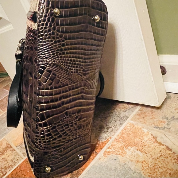 🎁 RARE! Brahmin Graphite Crestview Mini Asher! No longer being produced! - Picture 12 of 16